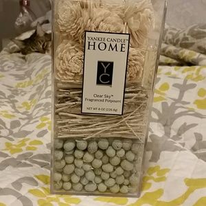 Never opened Yankee Candle potpourri. Clear sky
